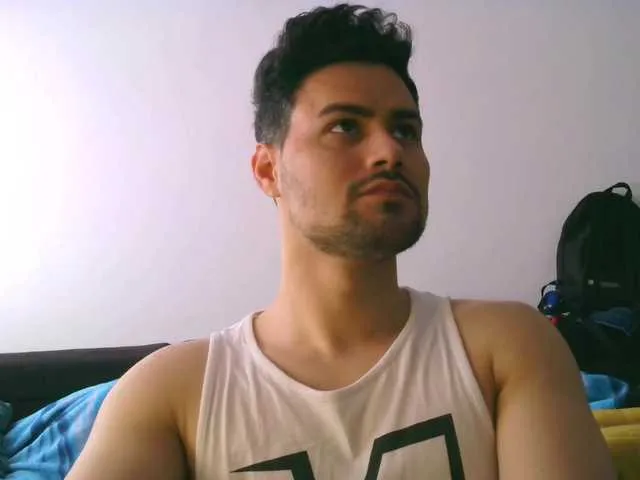 Live sex webcam photo for ZohanMohamedUSA #290534105