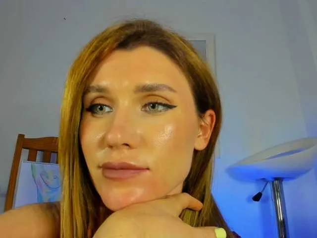 Live sex webcam photo for ZoiKissy #291755955