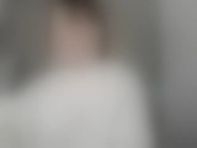 Live sex webcam photo for ZoiKissy #293566746