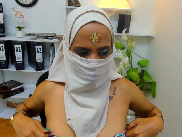 Live sex webcam photo for ZuleikaCinnamon #277756337