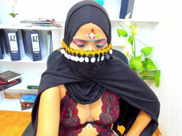 Live sex webcam photo for ZuleikaCinnamon #277775245