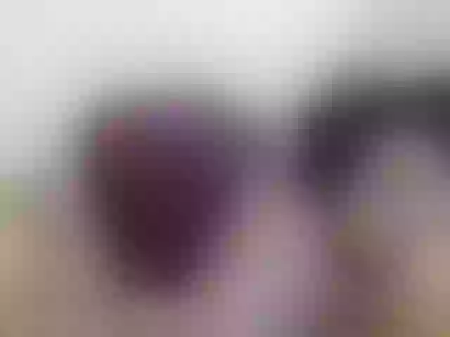 Live sex webcam photo for ZulfiyaBruce #277475261