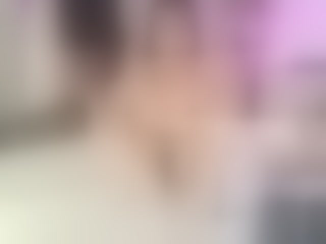Live sex webcam photo for Zully-Green #293434099