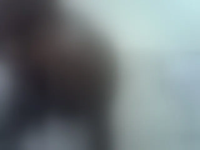 Live sex webcam photo for ZuriSecrets #293776530