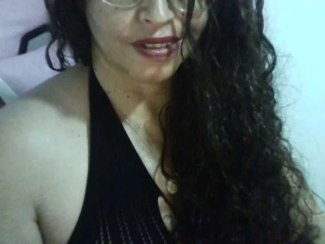 Live sex webcam photo for Zusansdoll78 #290924161