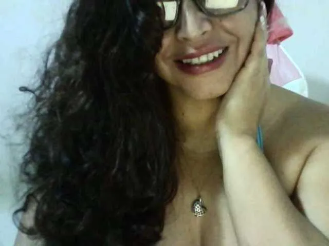 Live sex webcam photo for Zusansdoll78 #291686429