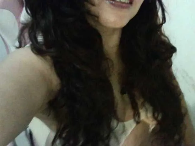 Live sex webcam photo for Zusansdoll78 #292394722