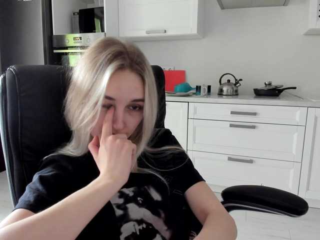 Live sex webcam photo for Zz---9---Zz #277448514