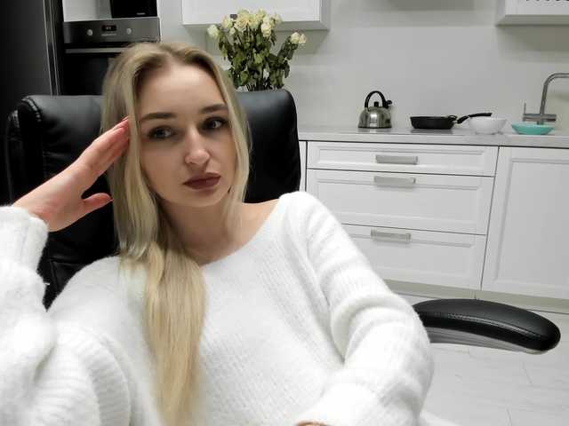 Live sex webcam photo for Zz---9---Zz #277539472