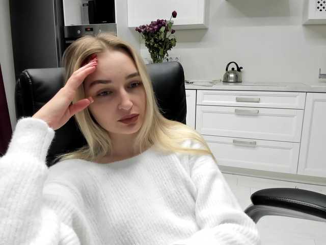 Live sex webcam photo for Zz---9---Zz #277741031