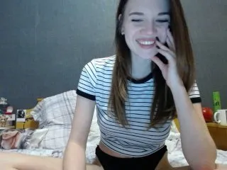 Live sex webcam photo for ____-_-____ #139700797
