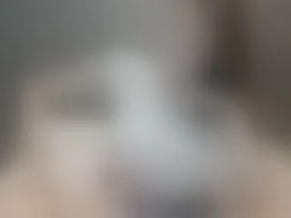 Live sex webcam photo for ____-_-____ #185096840
