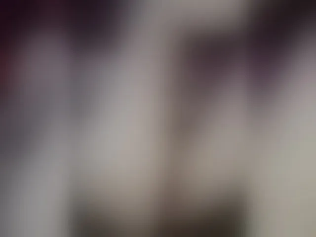 Live sex webcam photo for a-squirter #290131777
