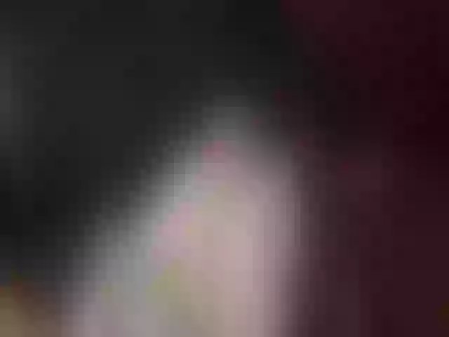 Live sex webcam photo for a-squirter #290692040