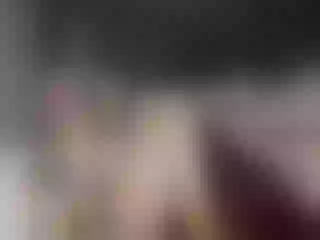 Live sex webcam photo for a-squirter #290772674
