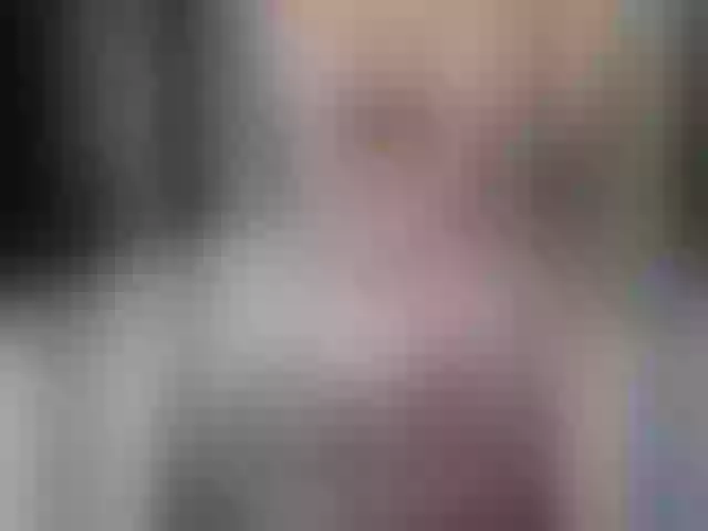 Live sex webcam photo for a-squirter #291030956