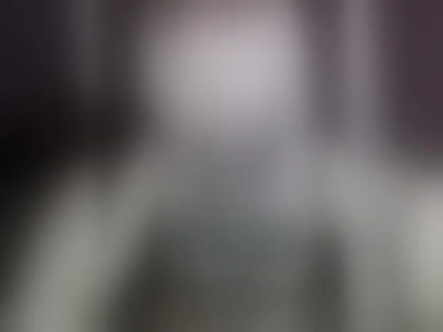 Live sex webcam photo for a-squirter #292483291