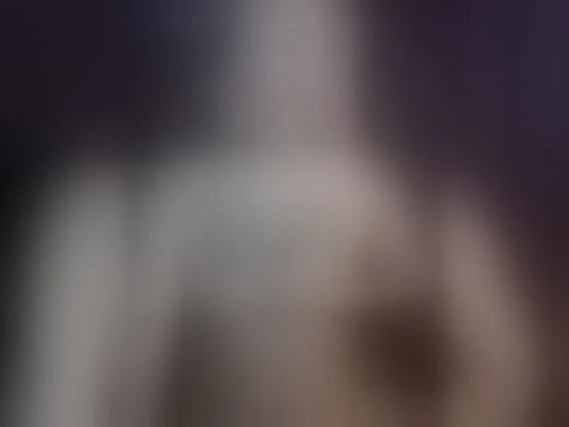 Live sex webcam photo for a-squirter #292744371