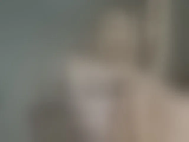 Live sex webcam photo for a-squirter #293777291
