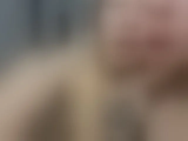 Live sex webcam photo for a-squirter #293848089