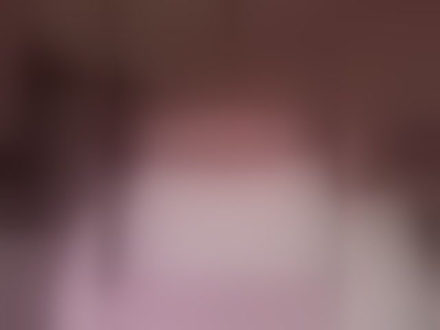 Live sex webcam photo for a-squirter #294345728
