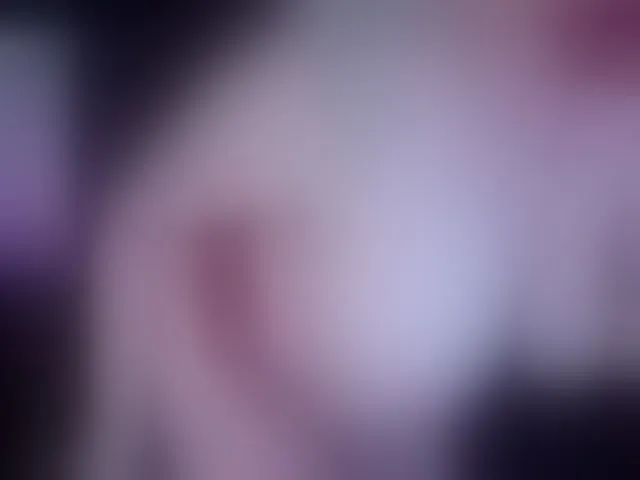 Live sex webcam photo for abbinatural #276981224