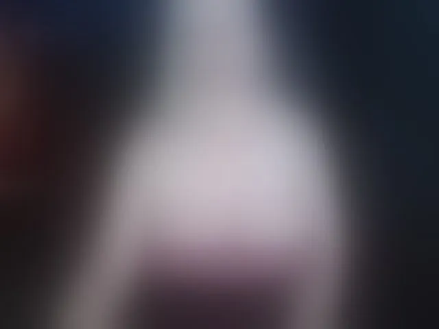 Live sex webcam photo for abbinatural #293566216