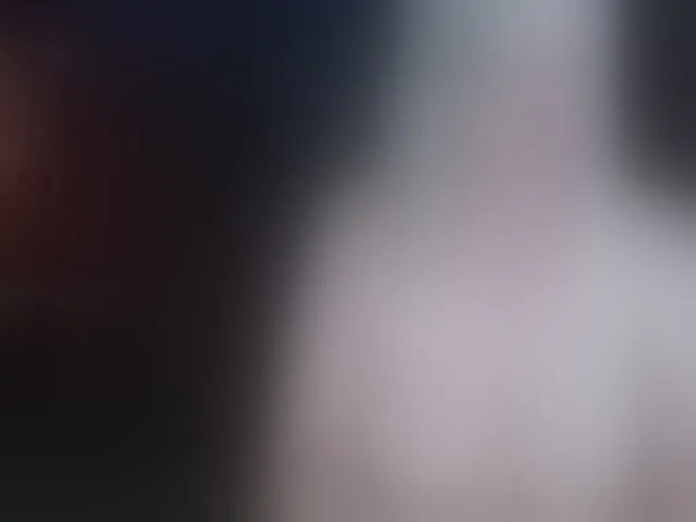 Live sex webcam photo for abbinatural #293646421