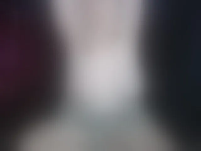 Live sex webcam photo for abbinatural #293974777