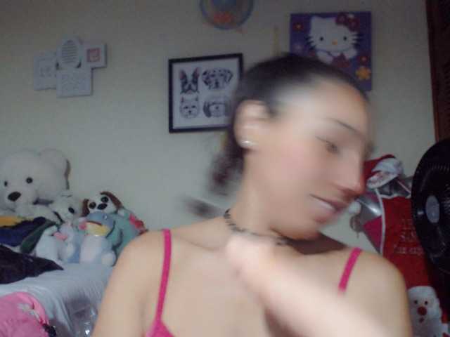 Live sex webcam photo for abby-camstar #271697065