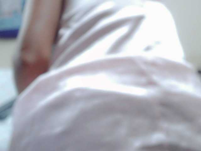 Live sex webcam photo for abby-camstar #272122348