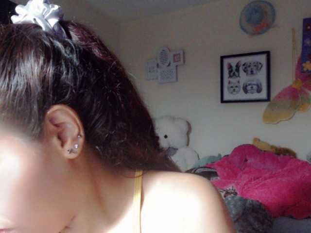 Live sex webcam photo for abby-camstar #272552336