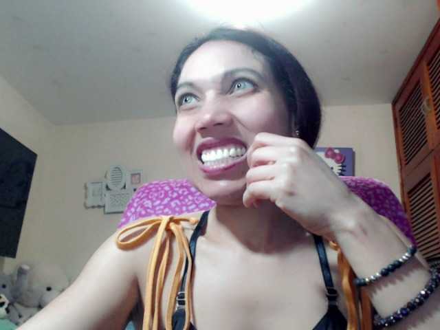 Live sex webcam photo for abby-camstar #273357669