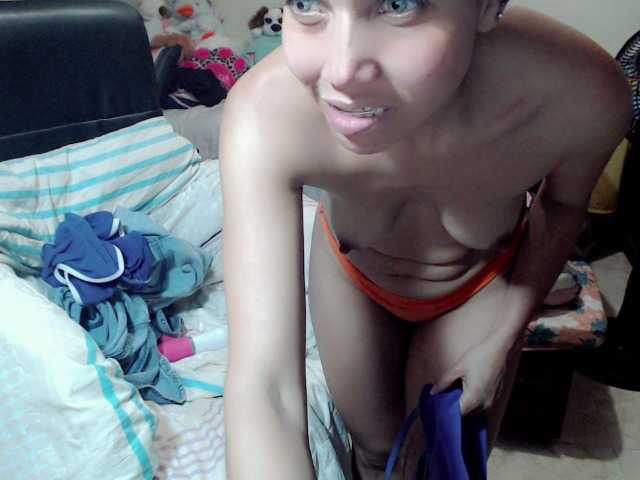 Live sex webcam photo for abby-camstar #273673515