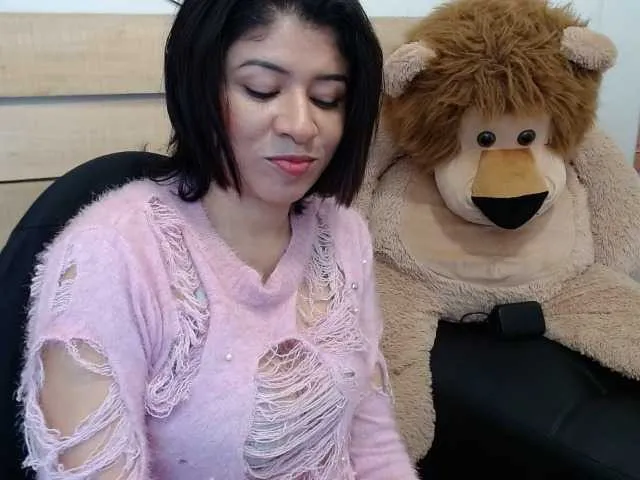 Live sex webcam photo for abby-luu #273023002