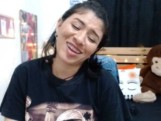 Live sex webcam photo for abby-luu #273517689