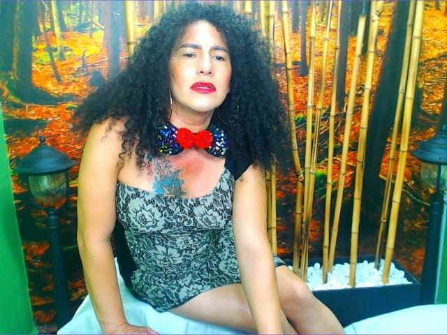 Live sex webcam photo for abbySmall8 #273246977