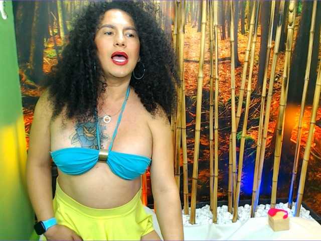 Live sex webcam photo for abbySmall8 #273777788