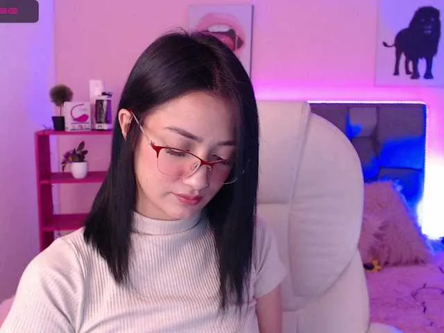 Live sex webcam photo for abbysantanaa #273015262