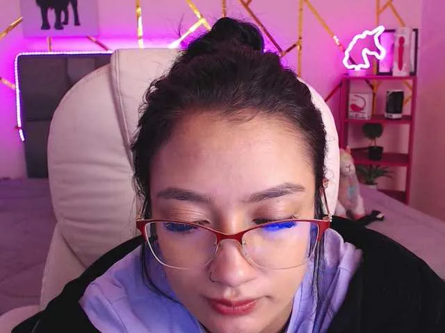 Live sex webcam photo for abbysantanaa #274640125