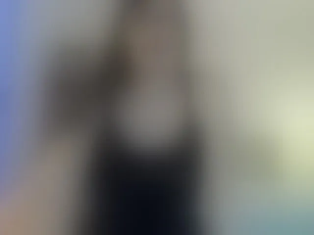 Live sex webcam photo for abellaskin1 #292404568