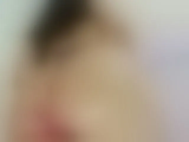 Live sex webcam photo for abellaskin1 #293932687