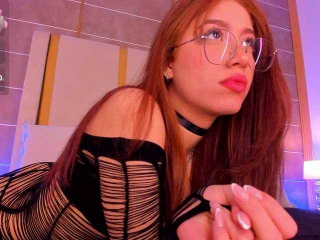 Live sex webcam photo for abigailcarter #291990724