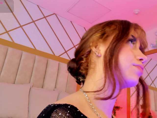 Live sex webcam photo for abigailcarter #292199542