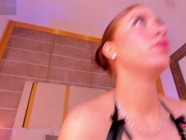 Live sex webcam photo for abigailcarter #292286638