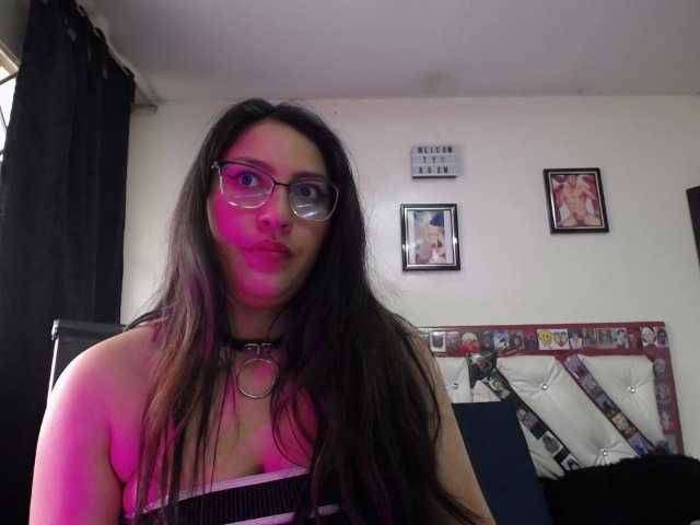 Live sex webcam photo for abrilonnel1 #277244646