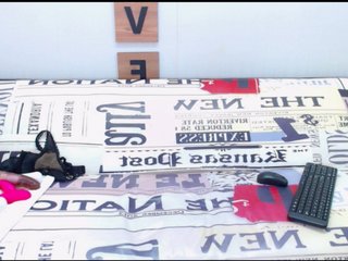 Live sex webcam photo for AbyRose #205985219