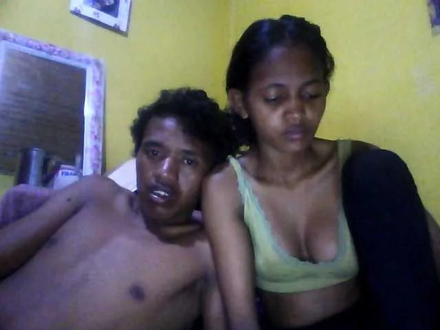 Live sex webcam photo for adamsetamanda #277133980