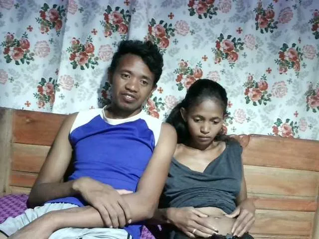 Live sex webcam photo for adamsetamanda #277504371