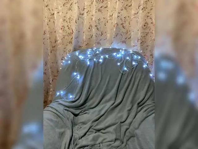 Live sex webcam photo for addddiss #277793244